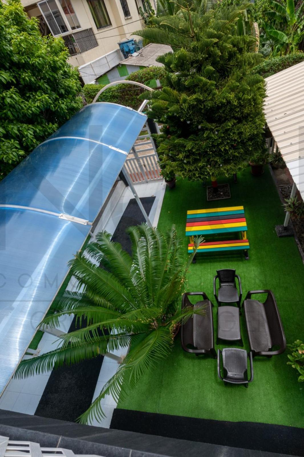 Privatunterkunft Galyrod House